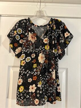 LOFT Black Floral Short-Sleeve Peasant Blouse